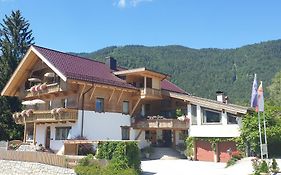 Aparthotel Buchauer-tirol  3*